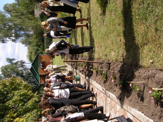 Літературне паломництво у Піски ( майже висаджена!.JPG)